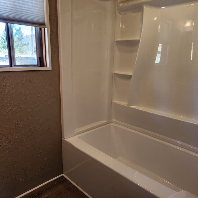 Photo - 1409 Old Wagon Rd