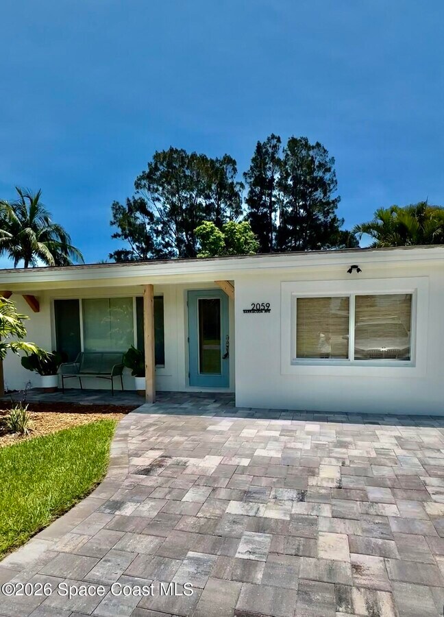 Photo - 2059 Barracuda Ave