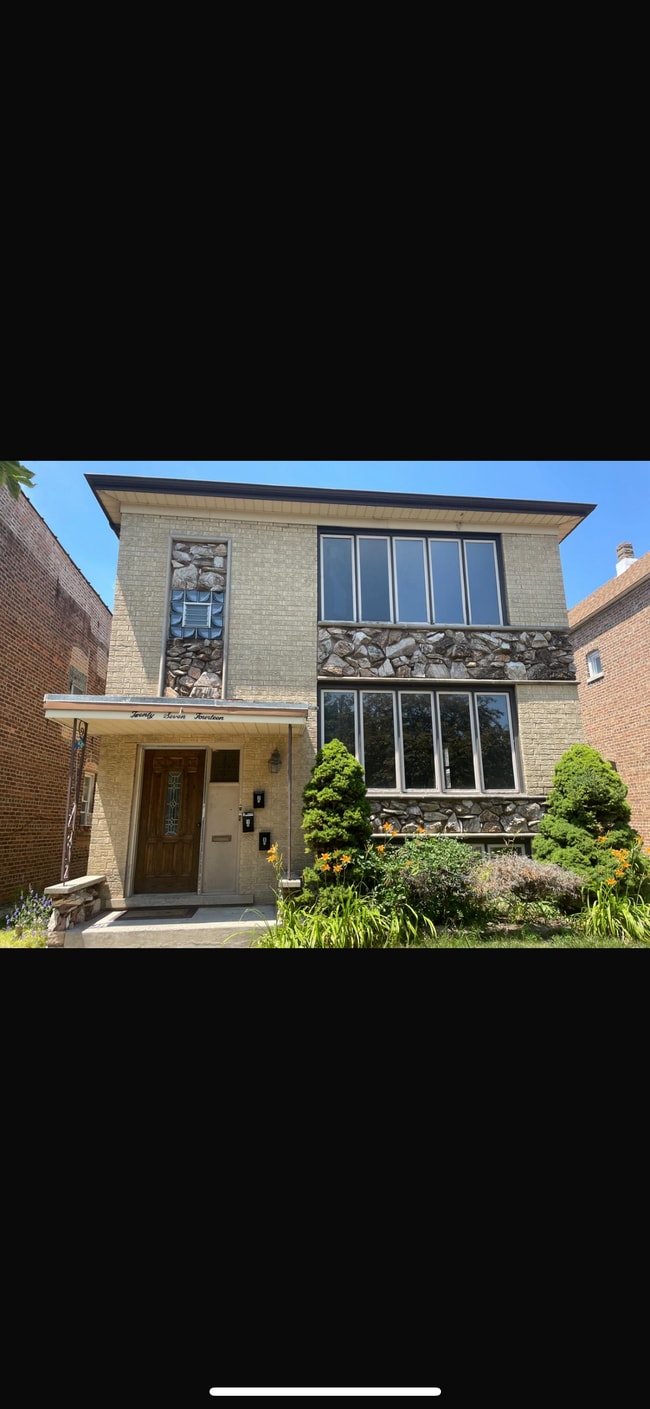 Photo - 2714 N Mason Ave Unidad 2