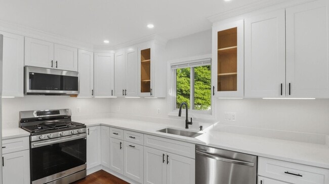 Photo - 5633 Jamestown Rd