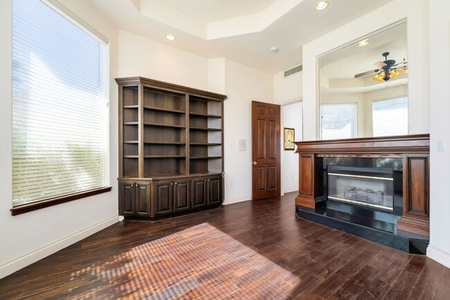 Photo - Luxury Lake Las Vegas Estate in Guard-Gated SouthShore Community!