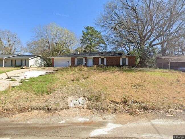 Photo - 1422 Wooddell Dr House