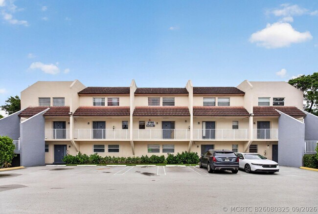 3760 NW 115th Ave Unit 1-4