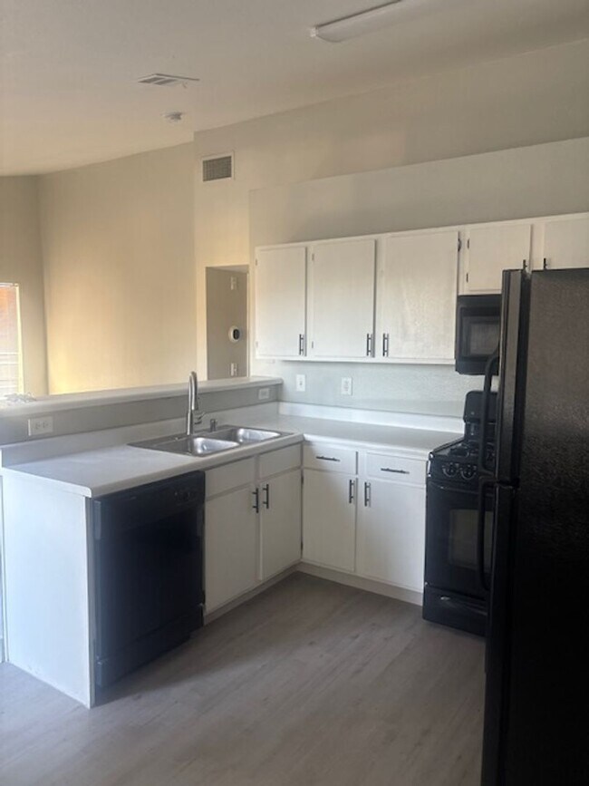 Photo - 4612 Krissylouise Way Unit 3/C