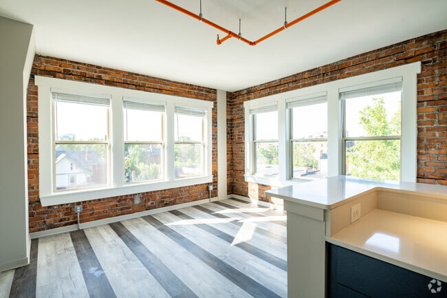 1HAB, 1BA - 500 ft² - The Lindley
