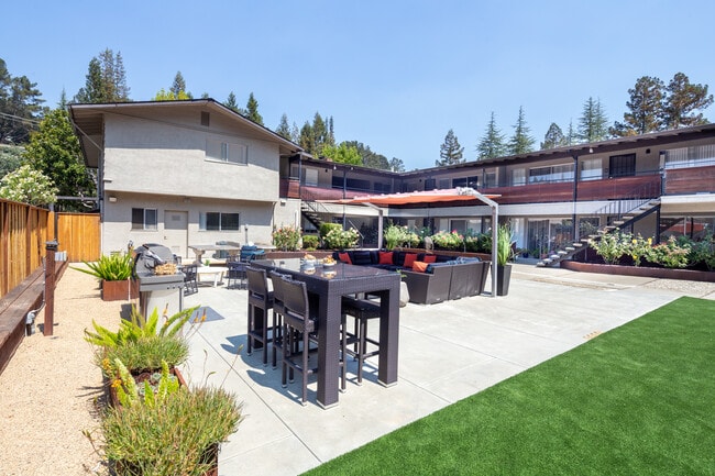 Photo - Vio at Moraga