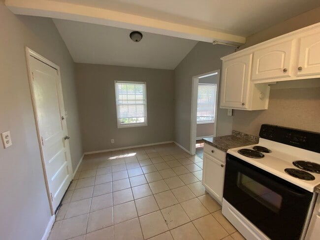 Photo - **AVAILABLE NOW**Nice East Columbus, GA 3 Bedroom / 1 Bathroom Home for Rent***