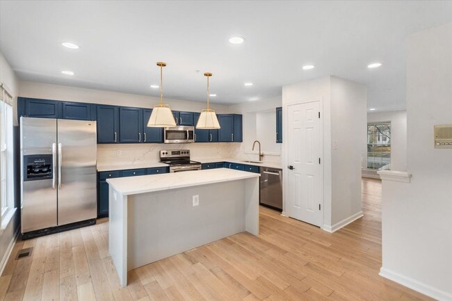 Photo - 6105 Starburn Path