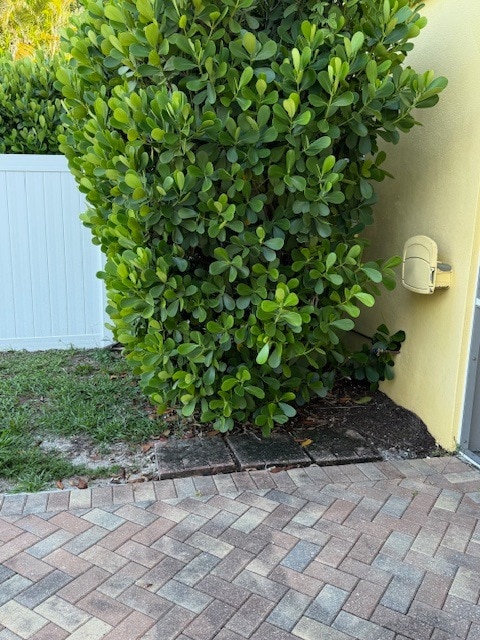 Photo - 1201 Solana Rd