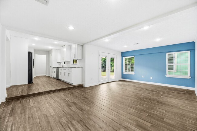 Photo - 4513 W 43rd St