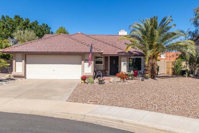 Building Photo - 5250 E Greenway Cir