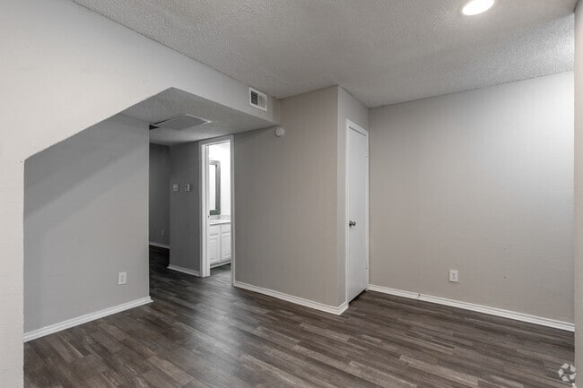 2BR, 2.5BA - 1,170SF - Dining Room