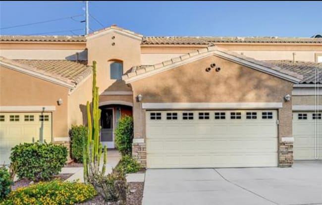 Photo - 201 Kaelyn St Unit 2