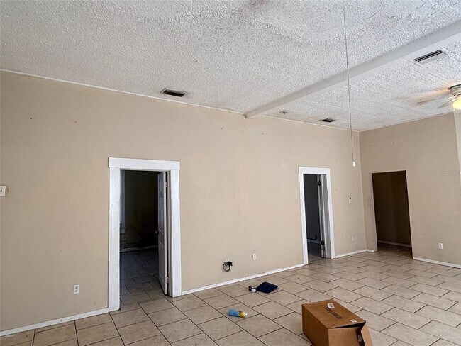 Photo - 2919 Sanchez St