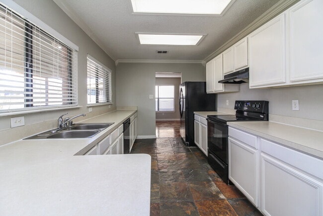 Photo - 3153 Pine Valley Dr