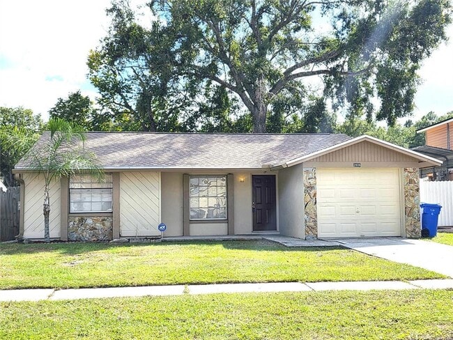 Building Photo - 2806 Burr Oak Dr