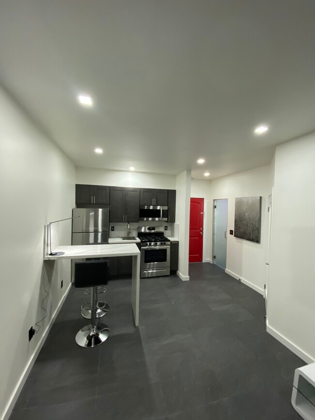 Photo - 1929 26th Avenue