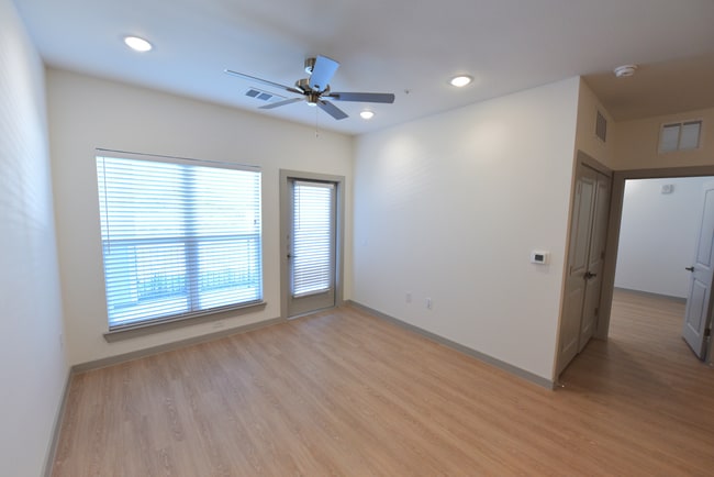 Photo - The Verge at Summer Park