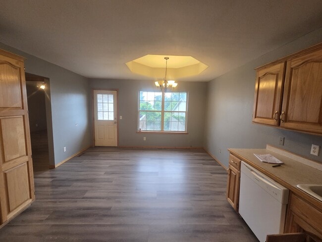 Photo - 714 Foxx Dr