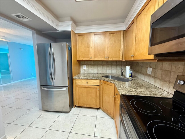 Building Photo - 101 Briny Ave Unit 1606