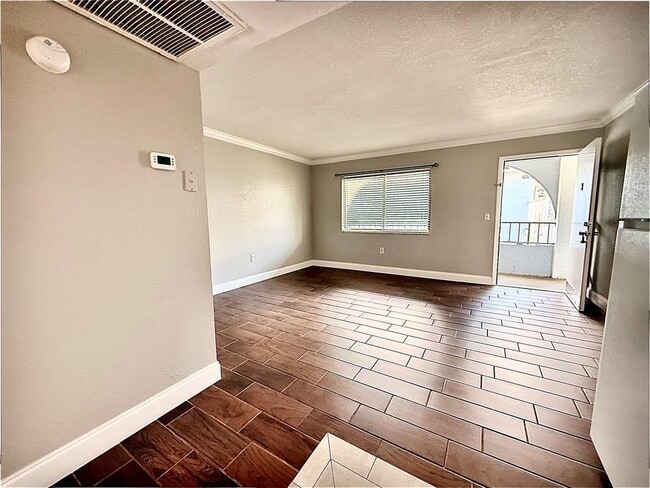 Photo - 133 Oyster Bay Cir Unidad 370