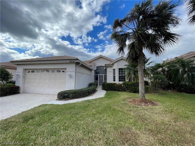 Photo - 16456 Edgemont Dr House