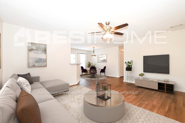 Photo - 9740 Stonewood Dr