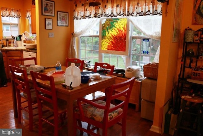 Photo - 209 Laurel Ave