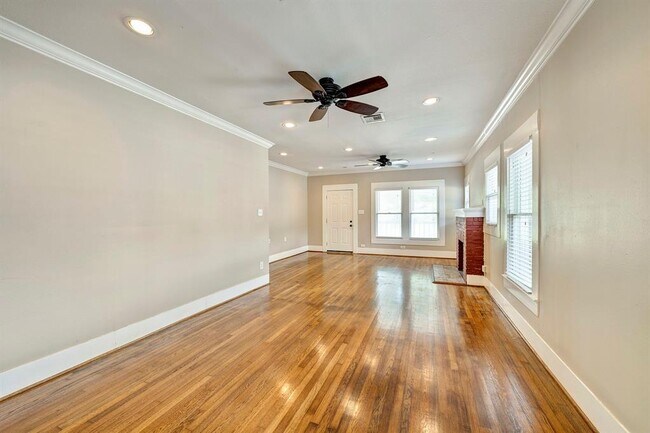 Photo - 1236 W Gray St