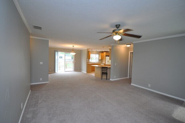 Photo - 3 Bedroom 2 bath in West Paducah