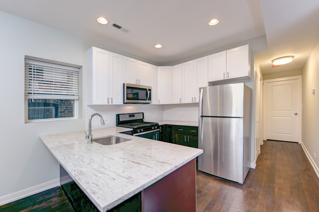 Photo - 3015 W Wellington Ave