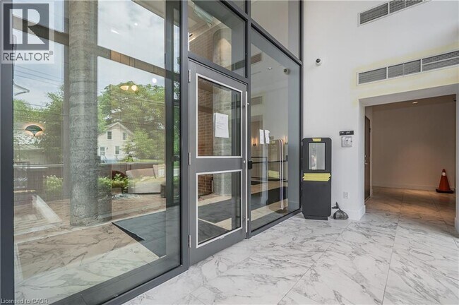 Photo - 15 Wellington St S Unité 509