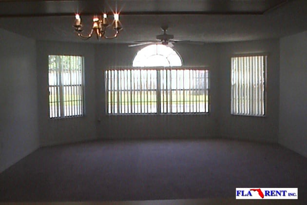 8722 Rain Forest Pl