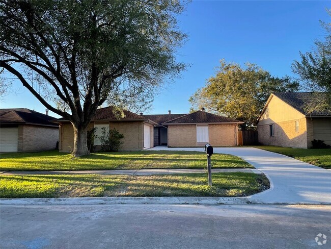 Building Photo - 3310 Boxelder Dr Rental
