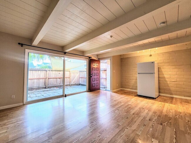 Photo - 2 Bedroom Townhome with Pool