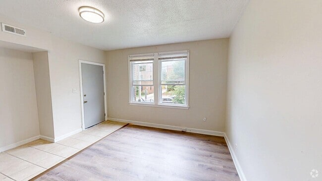 Building Photo - 413 Evarts St NE Unit 2 Rental