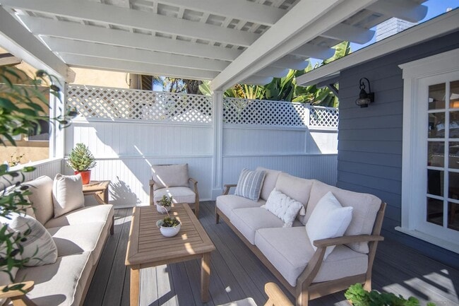 Photo - 950 Olive Ave