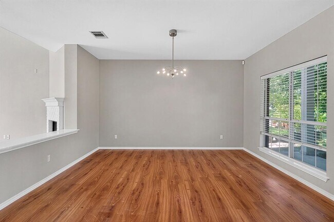 Photo - 7021 Gentle Oak Dr