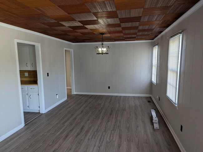 Photo - 1032 Bedford Dr