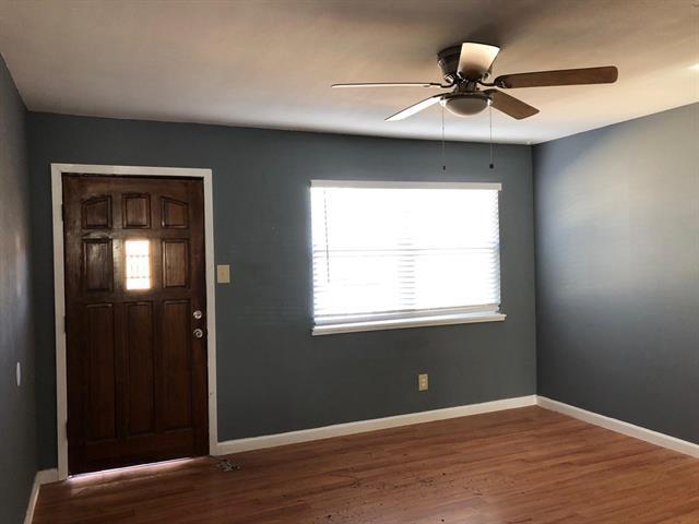 Photo - 620 E Sears St