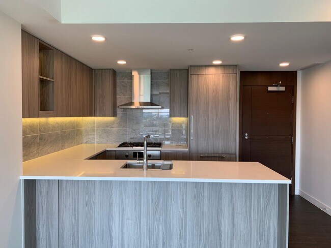 Photo - 1606-3300 Ketcheson Road Unit 1606