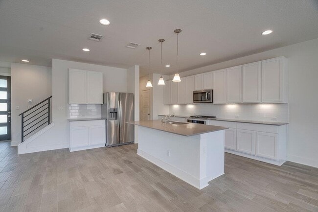 Photo - 9102 Moonstone Dr