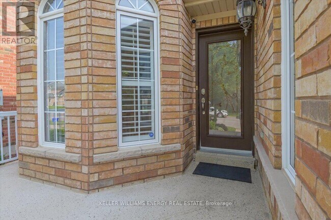 Photo - 5 Bishopgate St