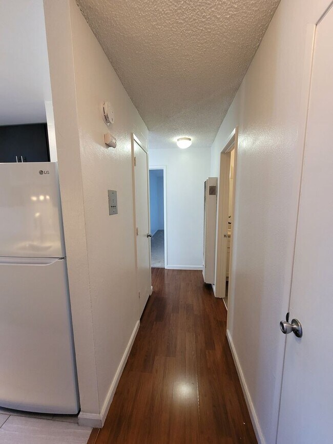 Photo - Spacious & Modern 1 Bedroom Condo