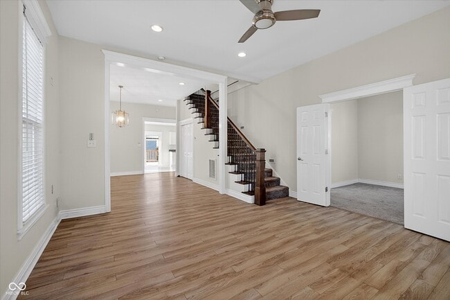 Photo - 916 Dawson St