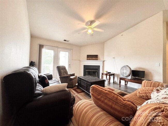 Photo - 10626 Hill Point Ct