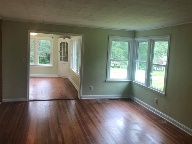 Building Photo - 3022 Livingston Rd Rental