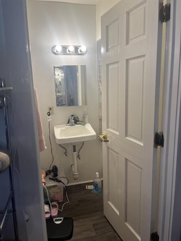 Photo - 240 W Lakelawn Pl