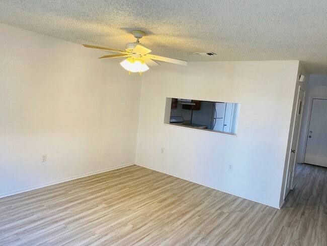 Photo - 1786 North Ave