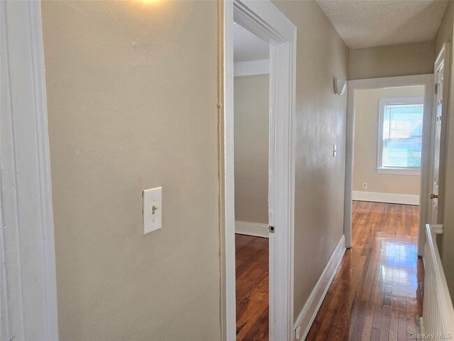 Photo - 118-38 219th St Unidad 2